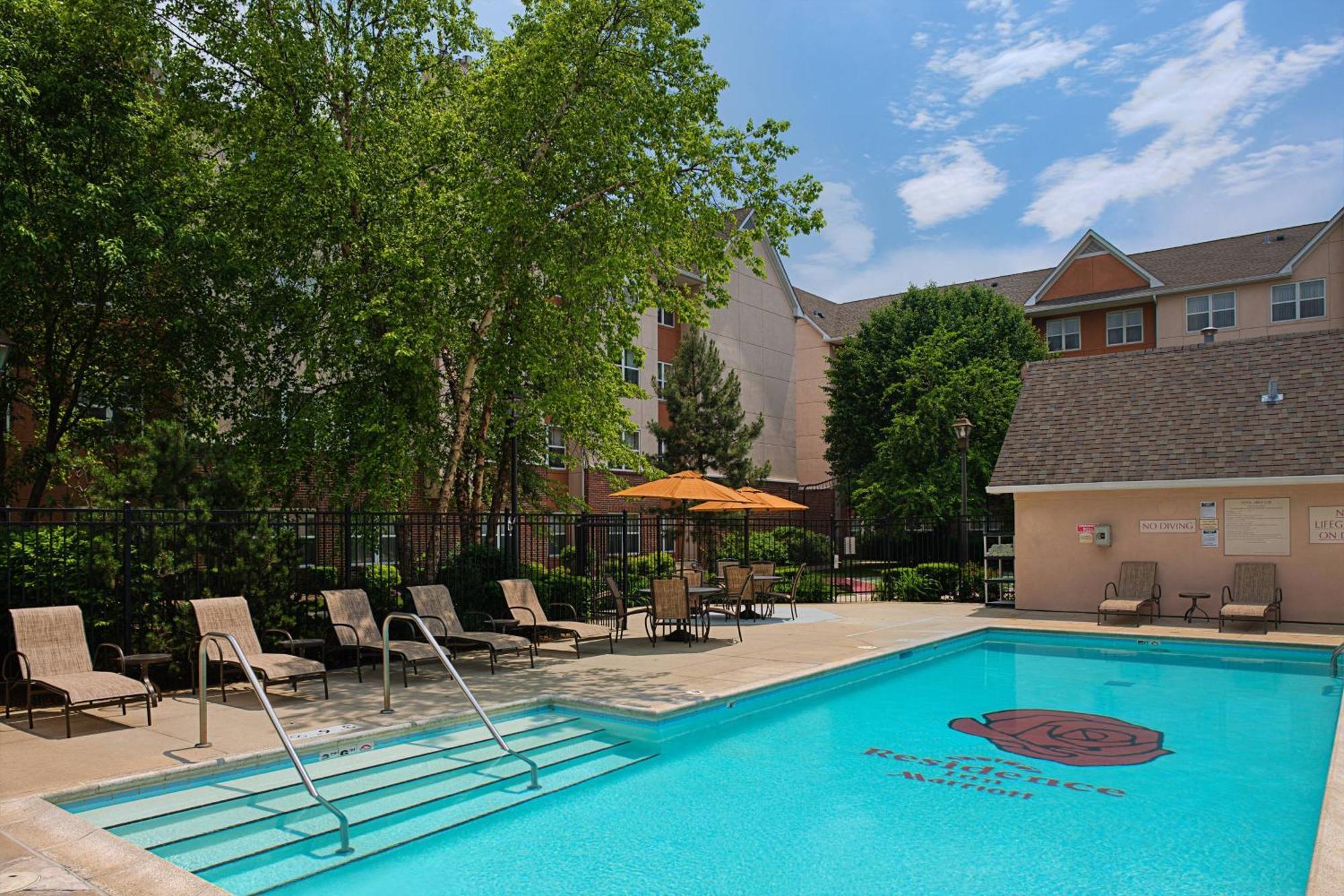 Residence Inn Chicago O'Hare Розмонт Экстерьер фото
